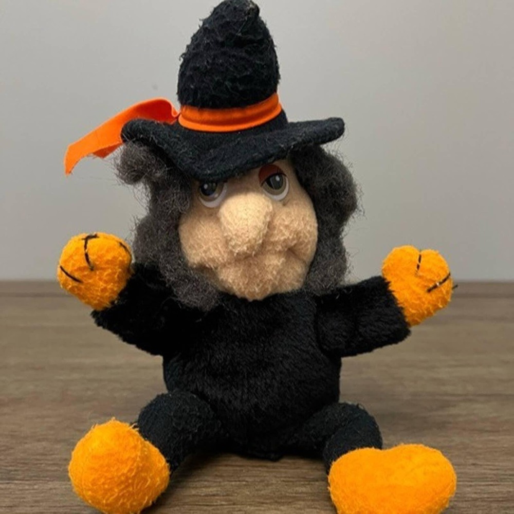 Vintage Cuddle Wit Halloween Witch Plush Stuffed Animal Retro Black Orange 80s